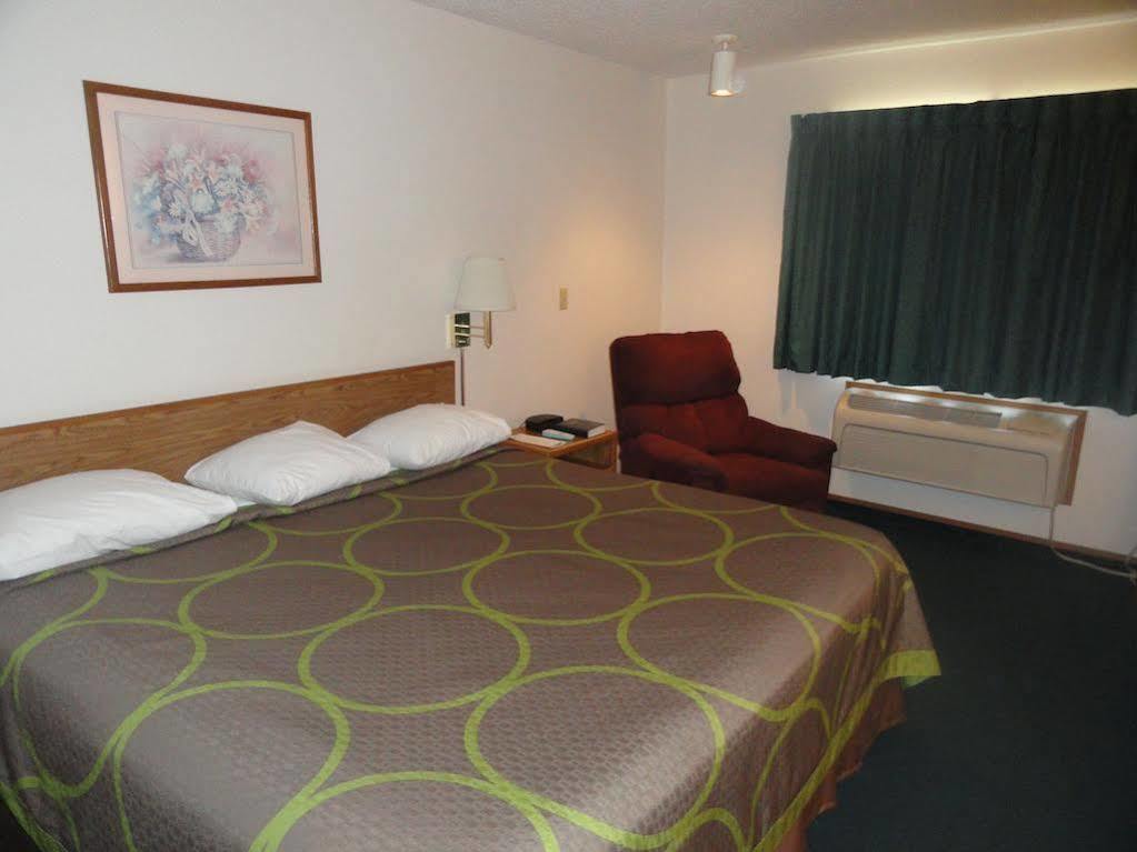 Hotel Super 8 By Wyndham Wayne Esterno foto