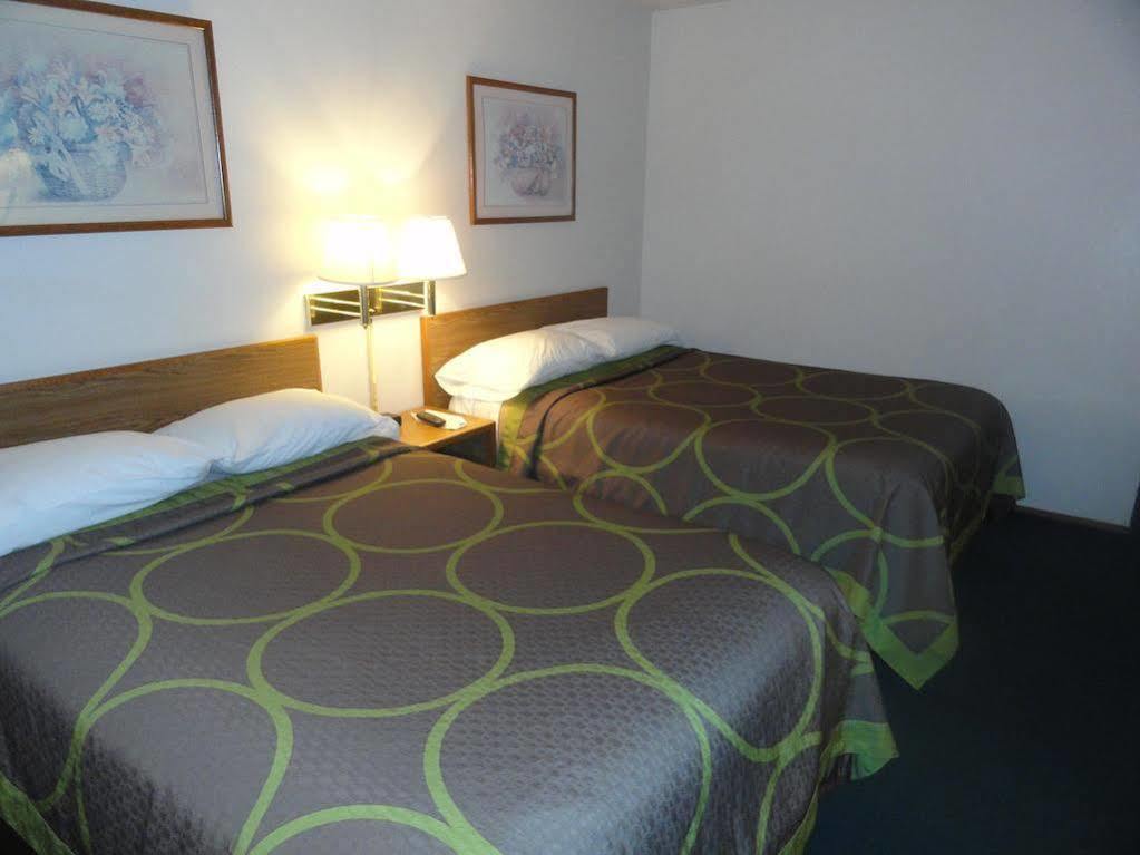 Hotel Super 8 By Wyndham Wayne Esterno foto